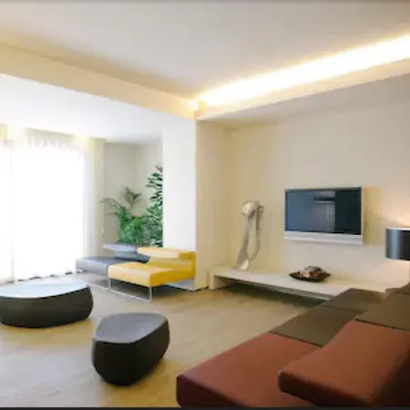 Art Hotel 3*