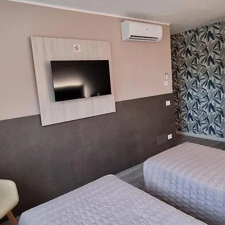 Art Hotel 3*